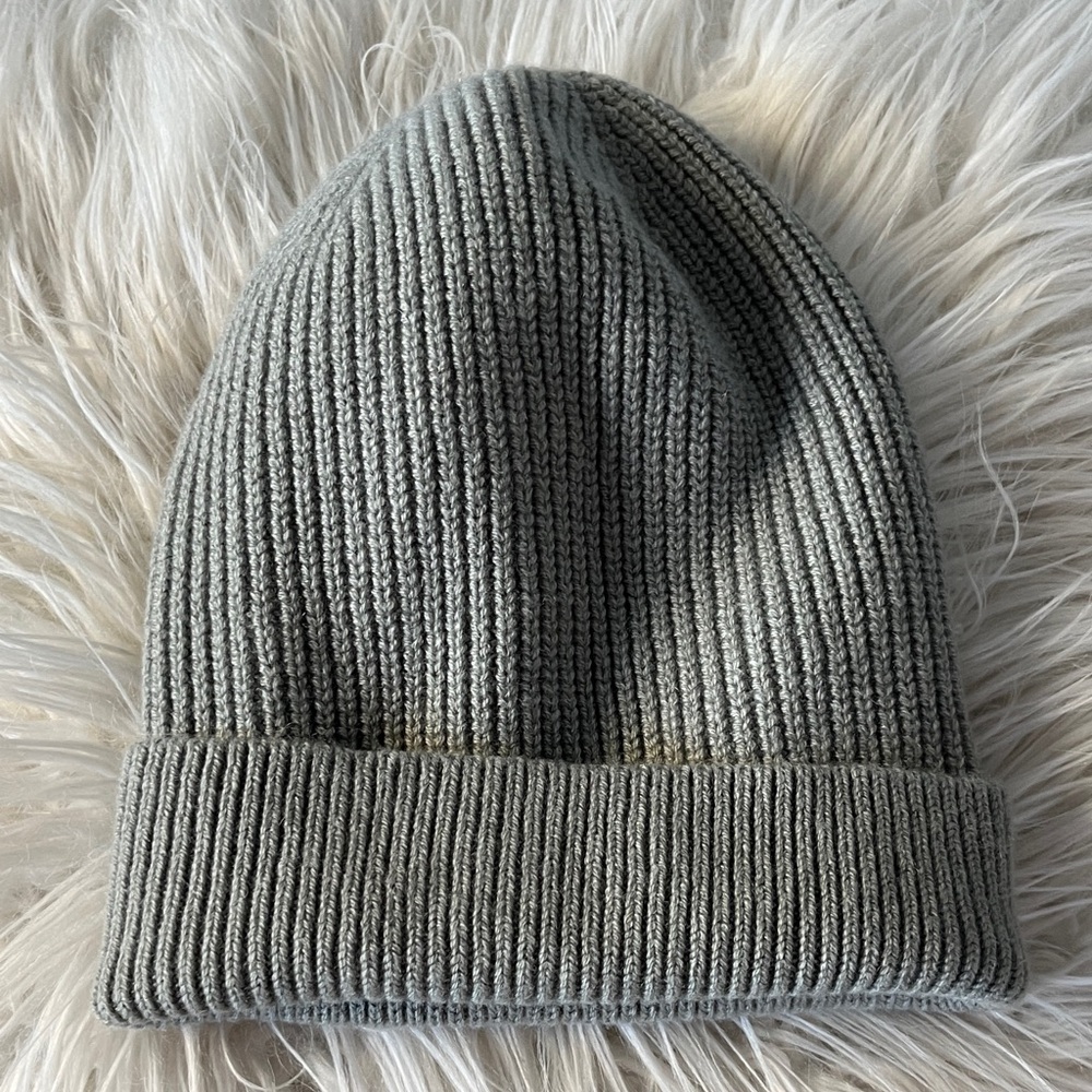 Club Monaco Wool Ribbed Knit Beanie